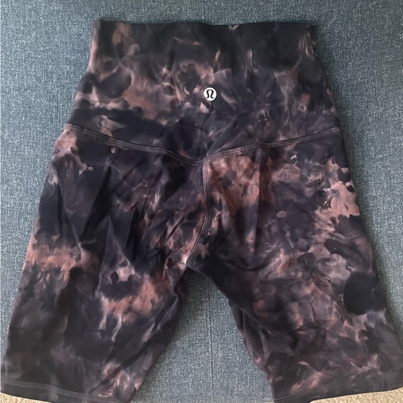 Lululemon Align high rise 8” - Picture 5 of 5